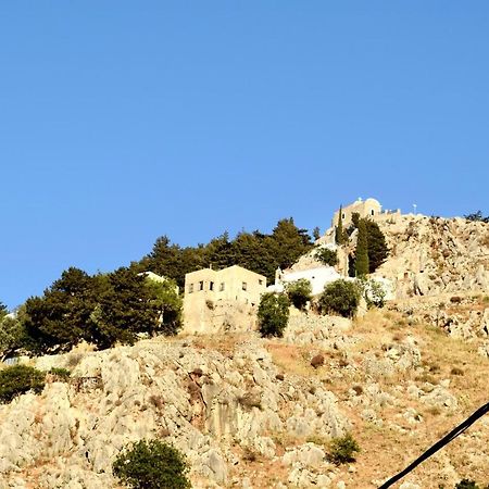 فيلا Κουλουντρη سيمي المظهر الخارجي الصورة